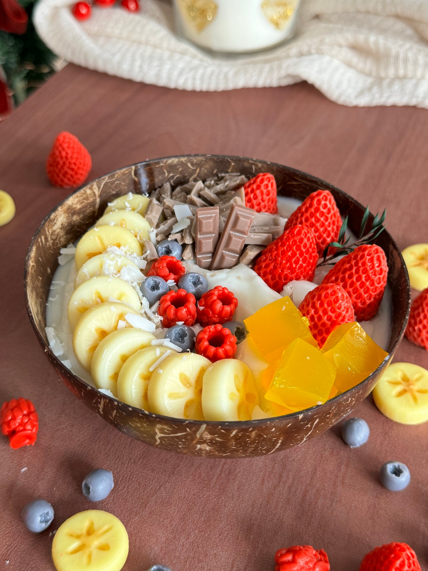 Coconut Shell Fruit Bowl Candle